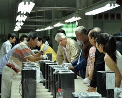 國(guó)外客戶(hù)酒盒定制